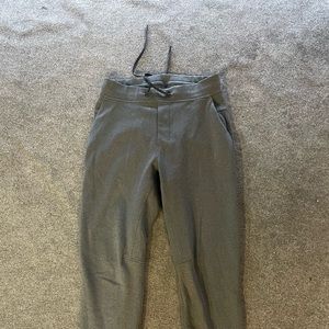 Maybe 2 year old Men’s seize medium ABC Joggers. Son outgrew them quick